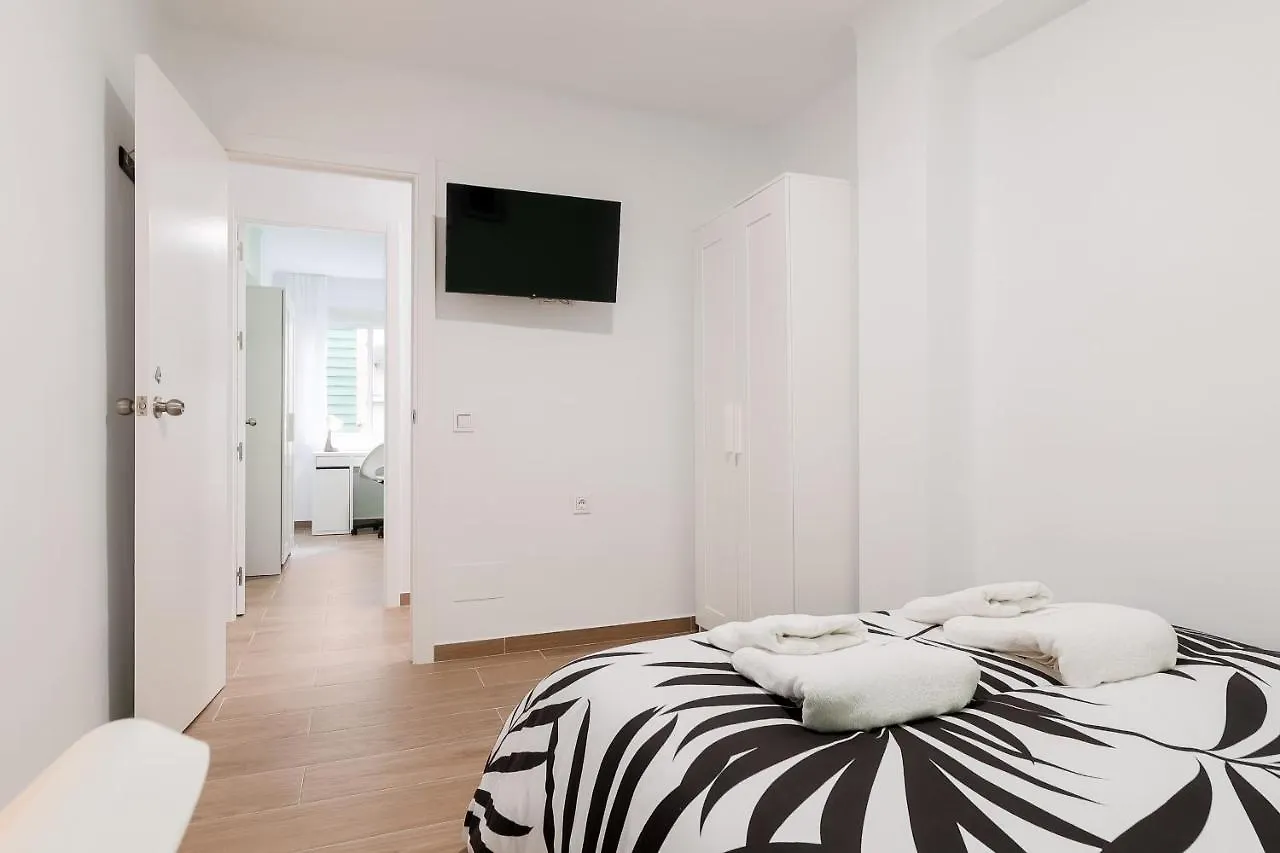 C29 Beutiful & Shiny 4 Bdrm Apartment Málaga
